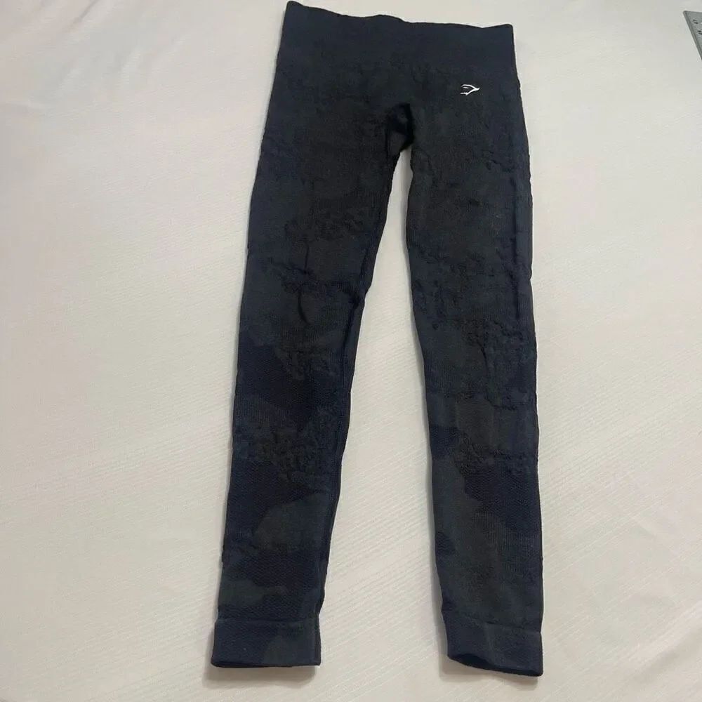 GYMSHARK Dark Grey Leggings Size Small